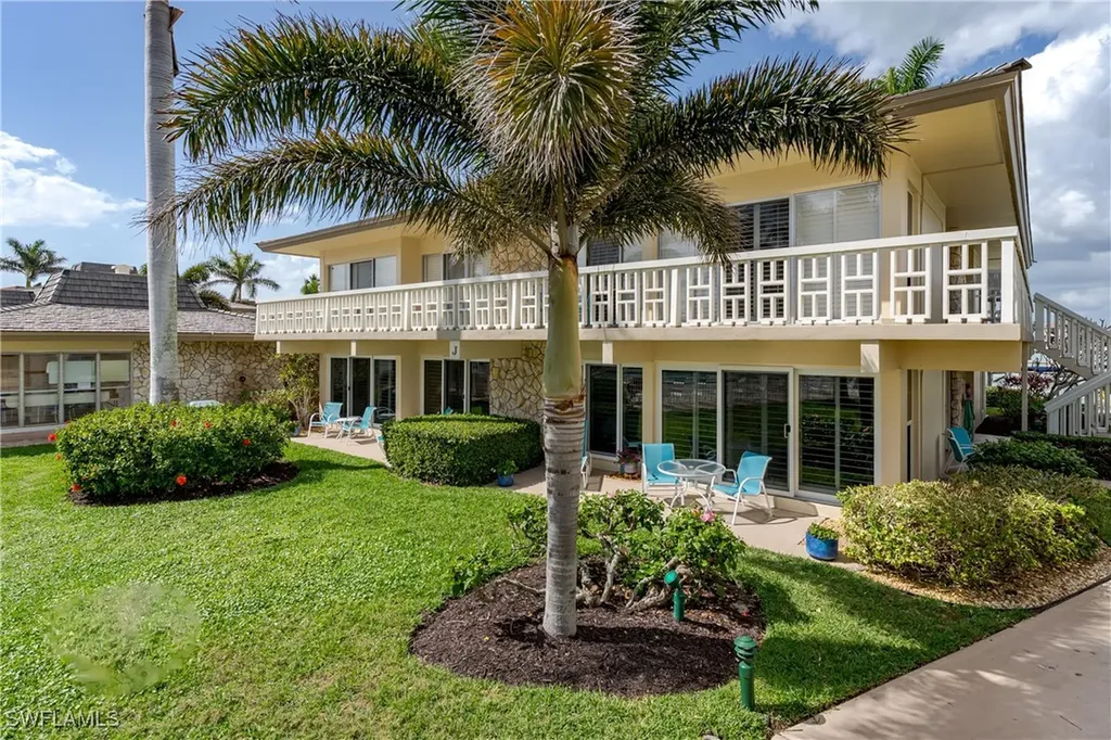 1215 Edington Place Marco Island FL 34145