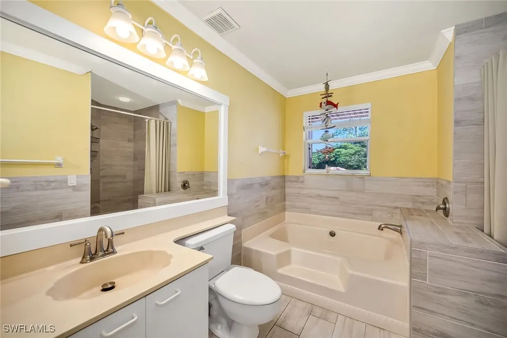 628 Woodshire Lane Naples FL 34105