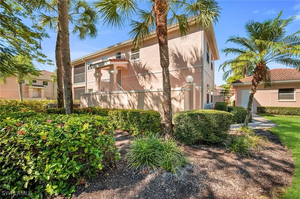 628 Woodshire Lane Naples FL 34105