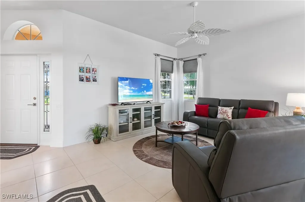 13470 Bridgeford Avenue Bonita Springs FL 34135