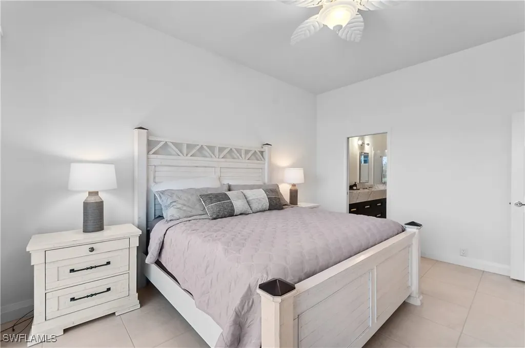 13470 Bridgeford Avenue Bonita Springs FL 34135