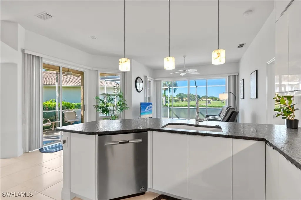 13470 Bridgeford Avenue Bonita Springs FL 34135