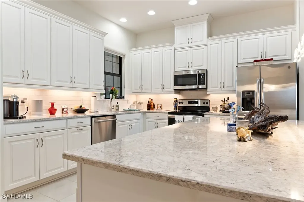 9653 Montelanico Loop Naples FL 34119