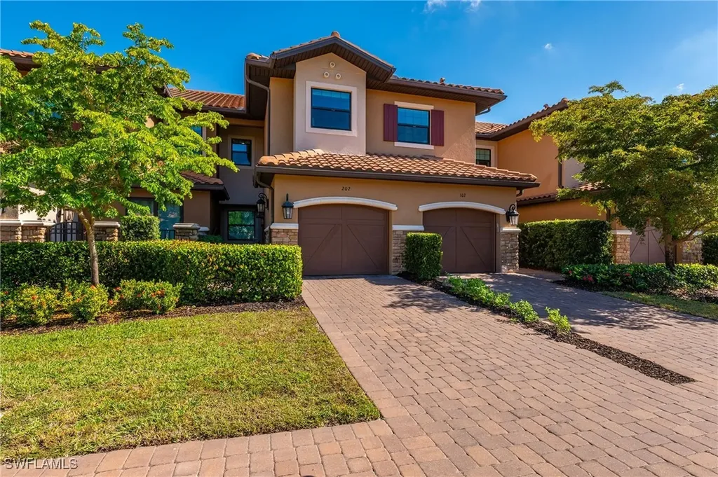 9653 Montelanico Loop Naples FL 34119