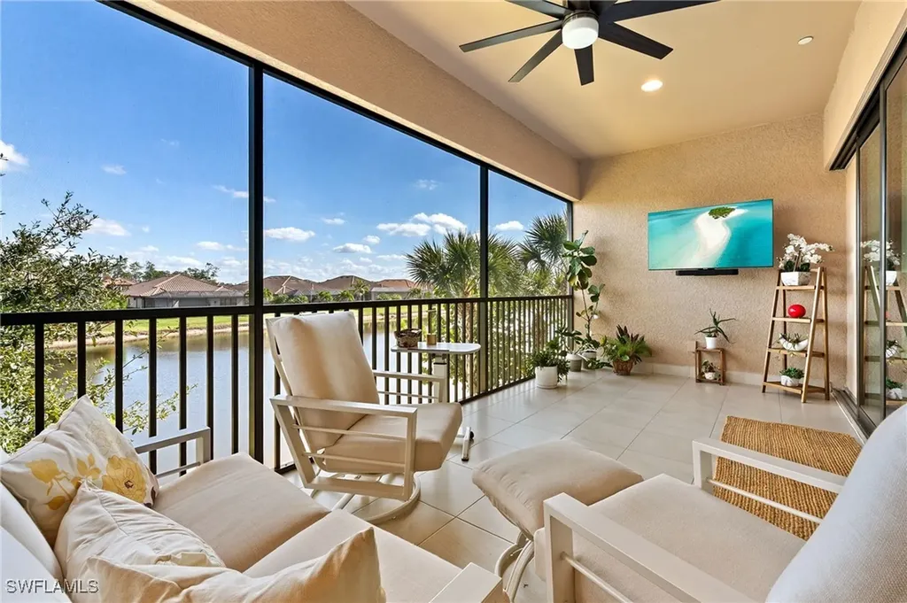 9653 Montelanico Loop Naples FL 34119