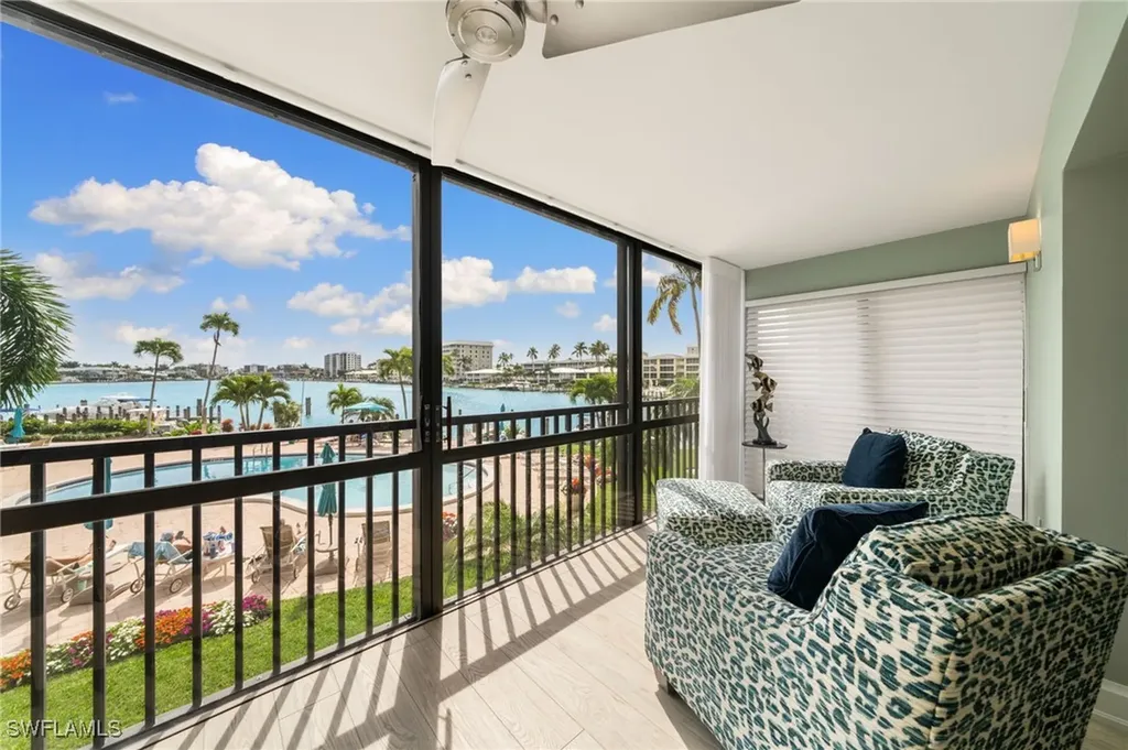 222 Harbour Drive Naples FL 34103