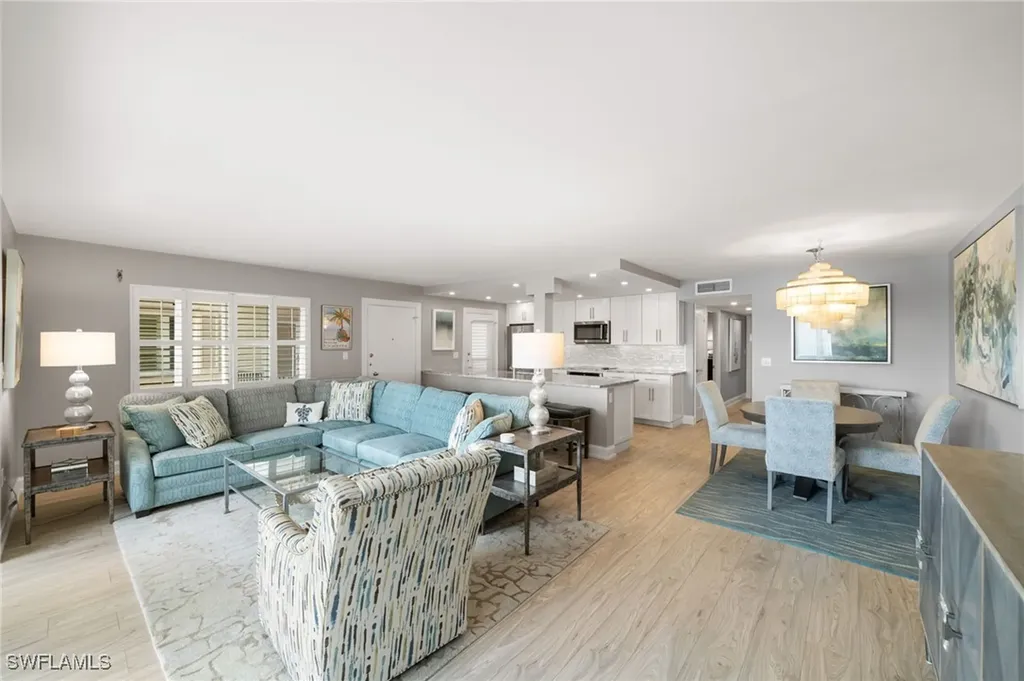 222 Harbour Drive Naples FL 34103
