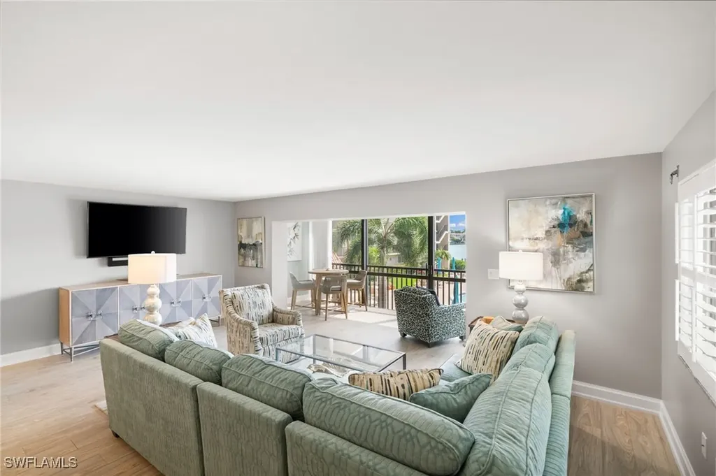 222 Harbour Drive Naples FL 34103