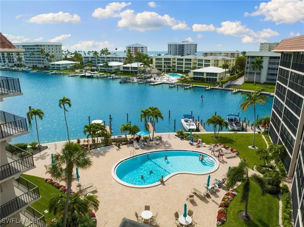 222 Harbour Drive Naples FL 34103