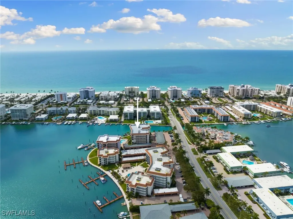 222 Harbour Drive Naples FL 34103