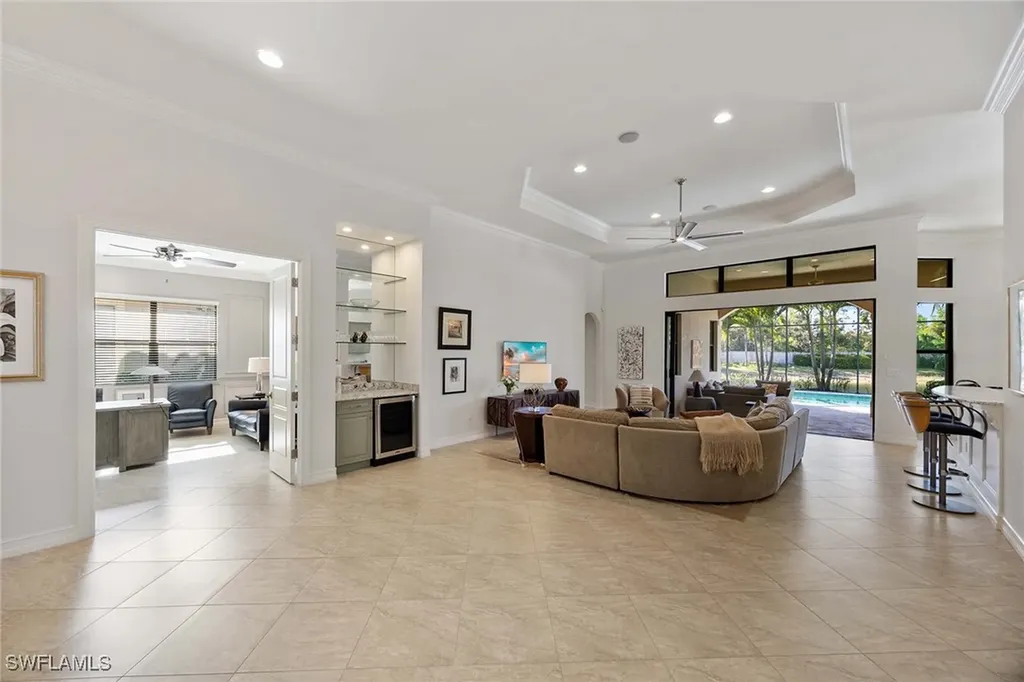 14693 Reserve Lane Naples FL 34109