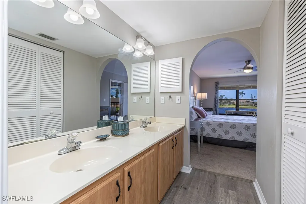 4360 Chantelle Drive Naples FL 34112