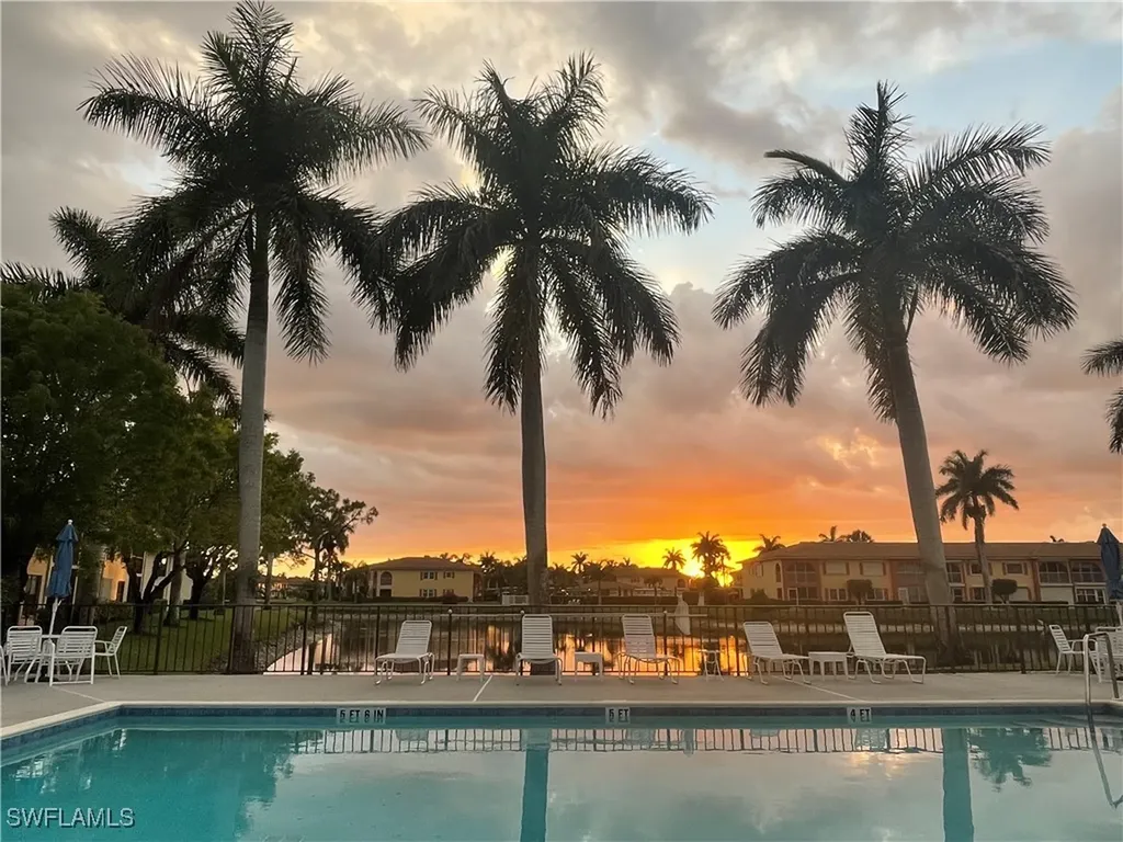 4360 Chantelle Drive Naples FL 34112