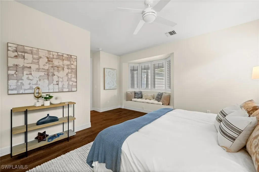 2499 10th Street N Naples FL 34103