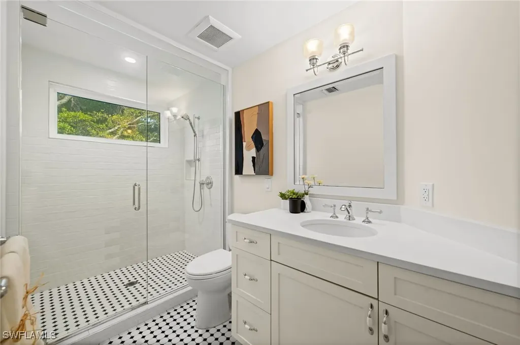 2499 10th Street N Naples FL 34103