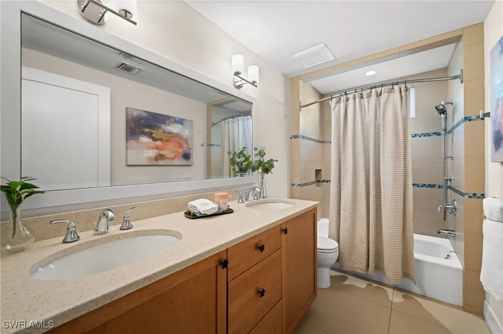 2499 10th Street N Naples FL 34103
