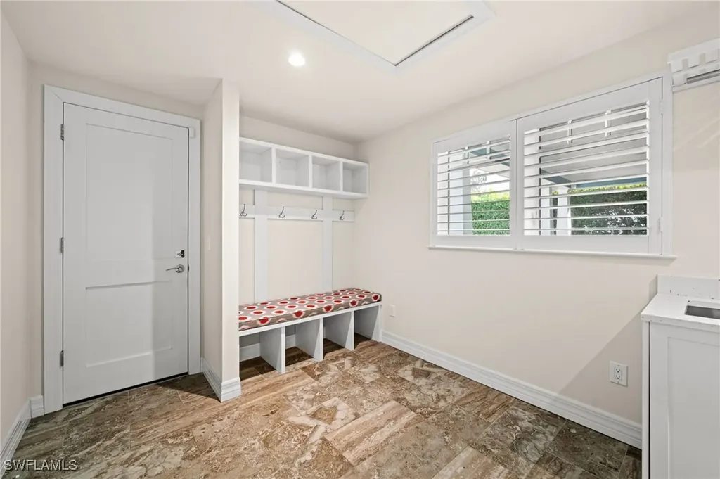 2499 10th Street N Naples FL 34103