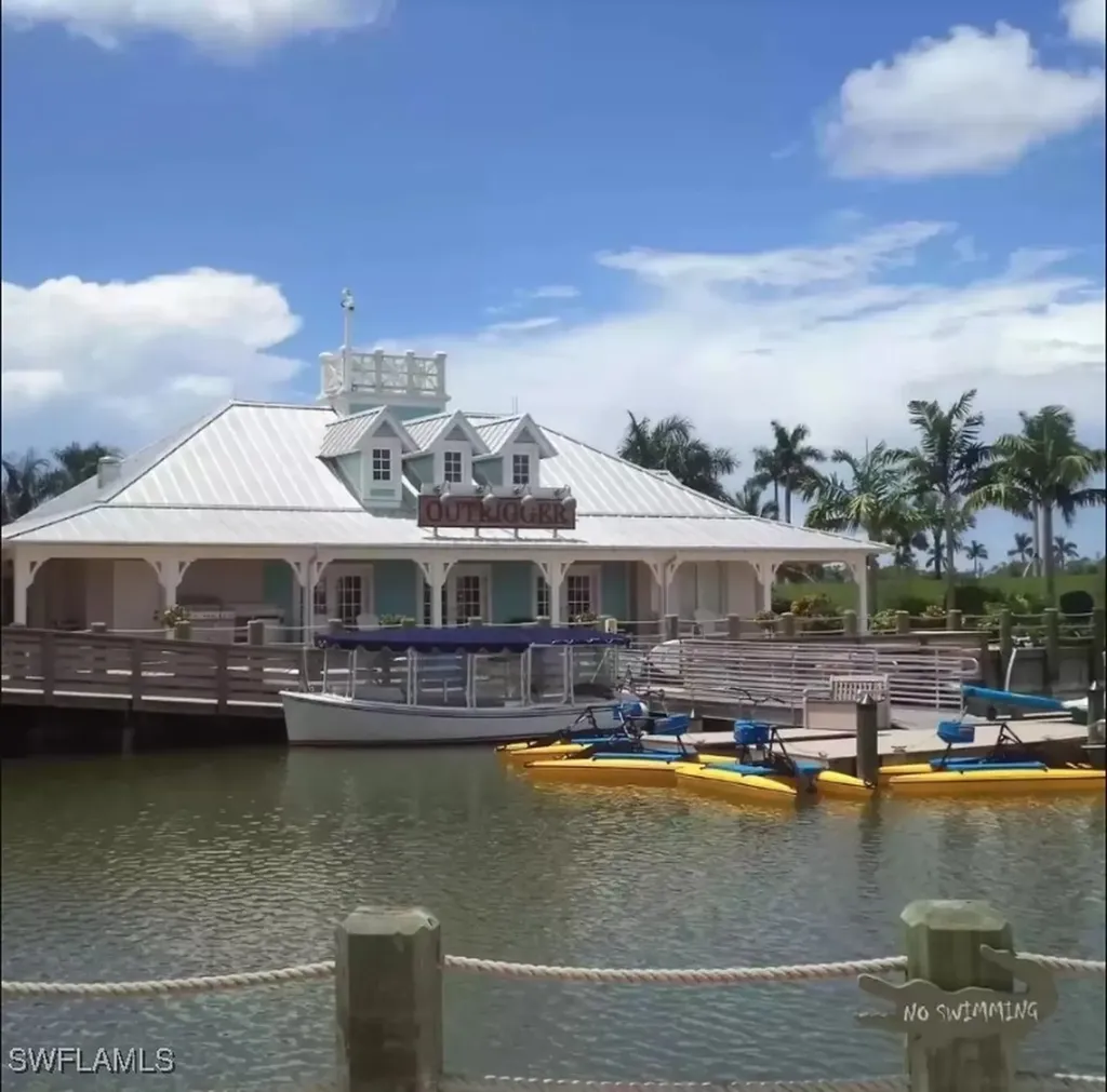 14658 Topsail Drive Naples FL 34114