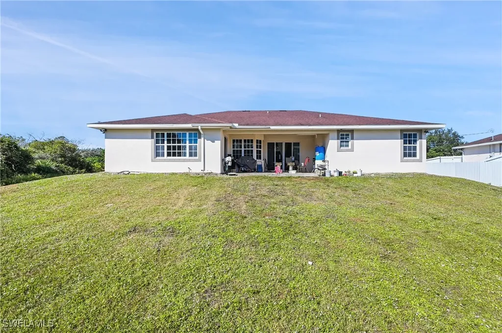 1896 Weldon Avenue Lehigh Acres FL 33972