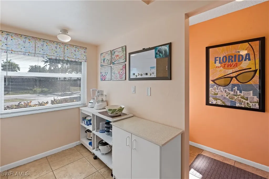 4628 SE 6th Avenue Cape Coral FL 33904