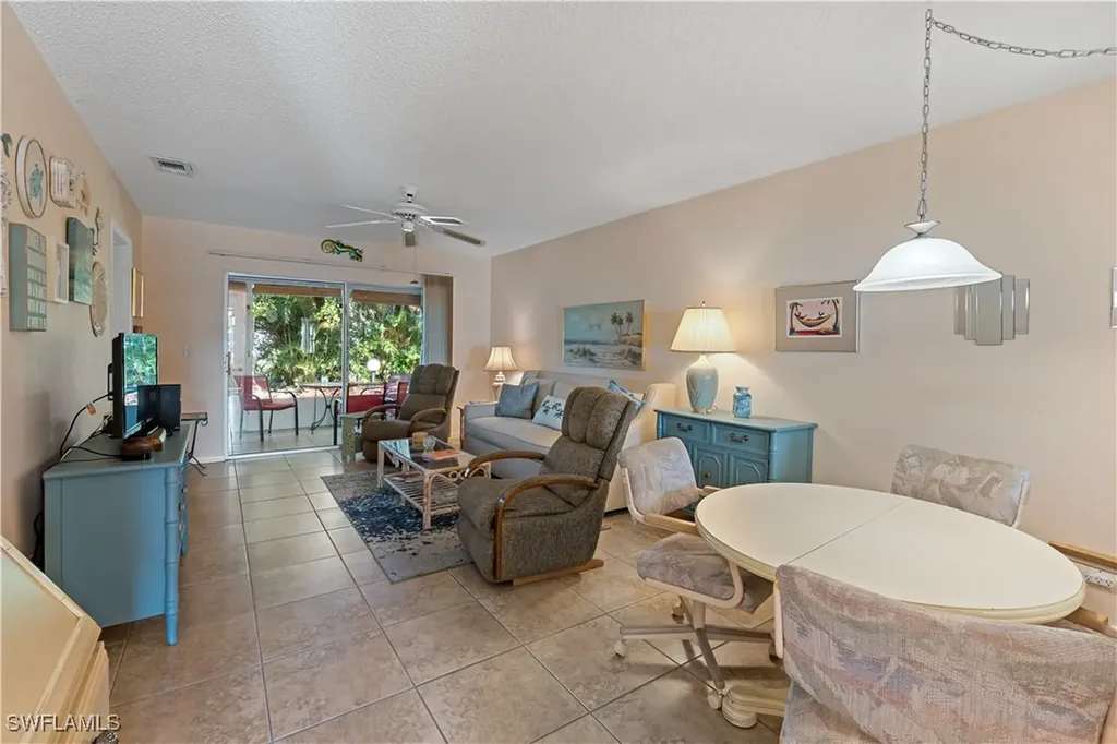 4628 SE 6th Avenue Cape Coral FL 33904