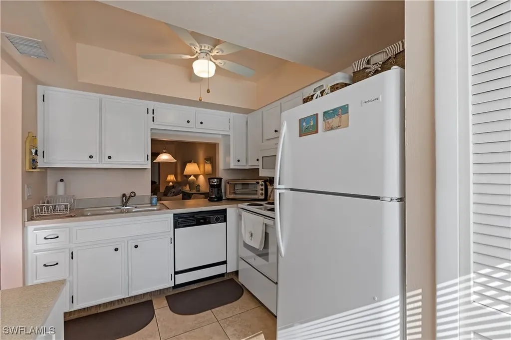 4628 SE 6th Avenue Cape Coral FL 33904