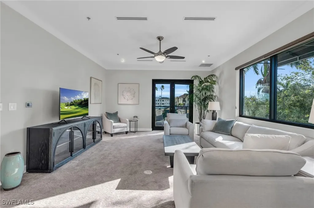 428 9th Street S Naples FL 34102