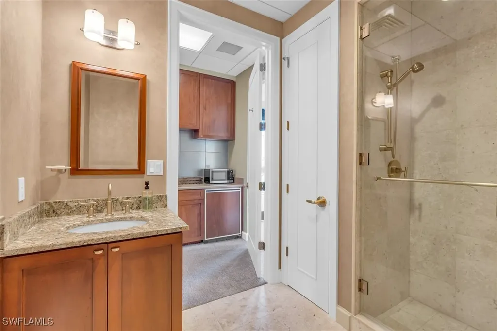 428 9th Street S Naples FL 34102
