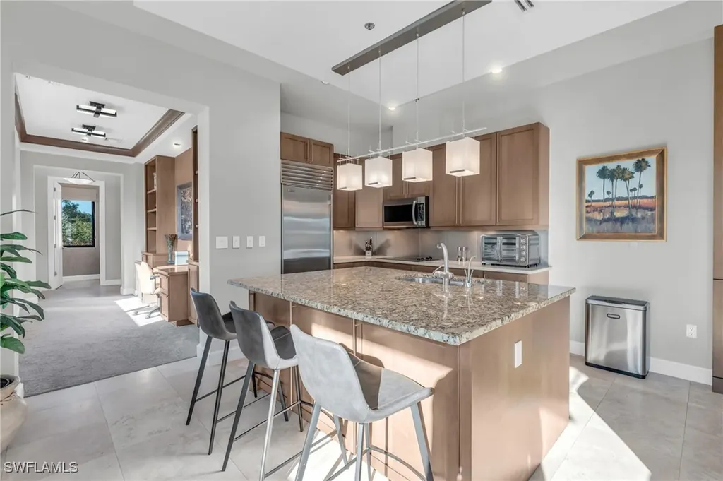 428 9th Street S Naples FL 34102
