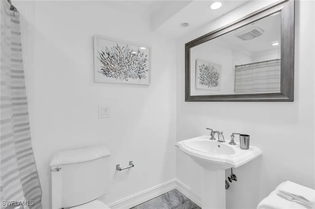 271 Broad Avenue S Naples FL 34102