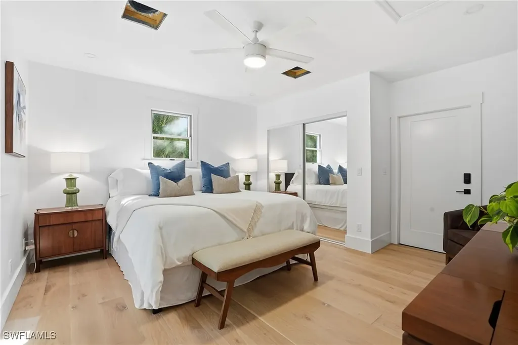 6260 Waxmyrtle Way Naples FL 34109
