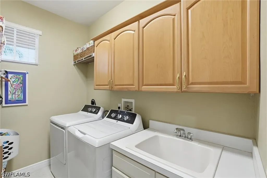 4750 Shinnecock Hills Court Naples FL 34112