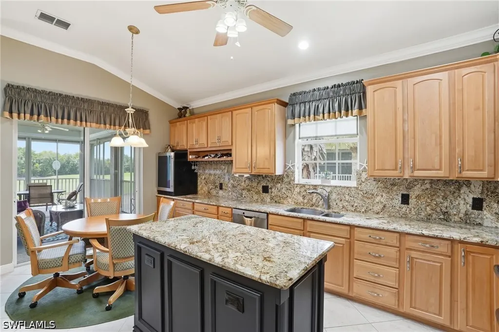 4750 Shinnecock Hills Court Naples FL 34112
