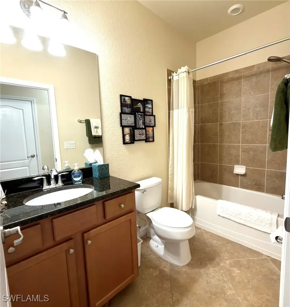 1963 Fairmont Lane Naples FL 34120