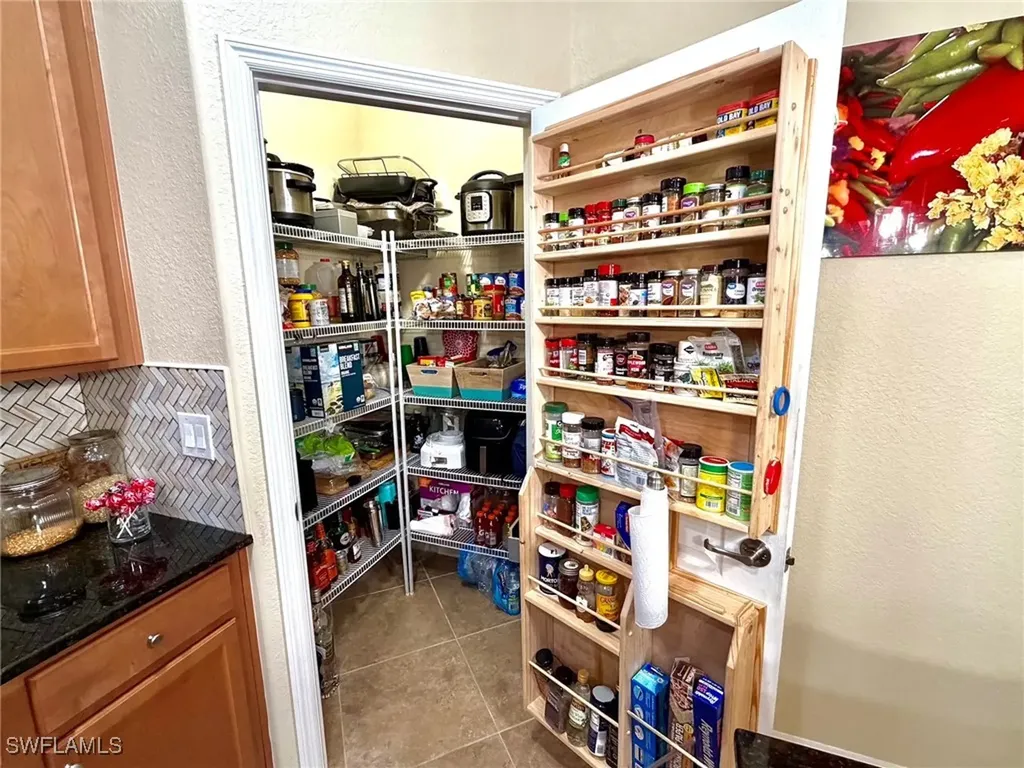 1963 Fairmont Lane Naples FL 34120