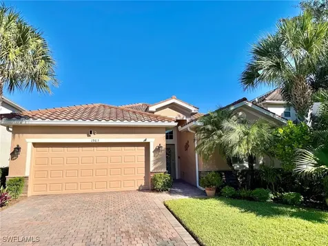 1963 Fairmont Lane Naples FL 34120