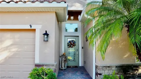 1963 Fairmont Lane Naples FL 34120