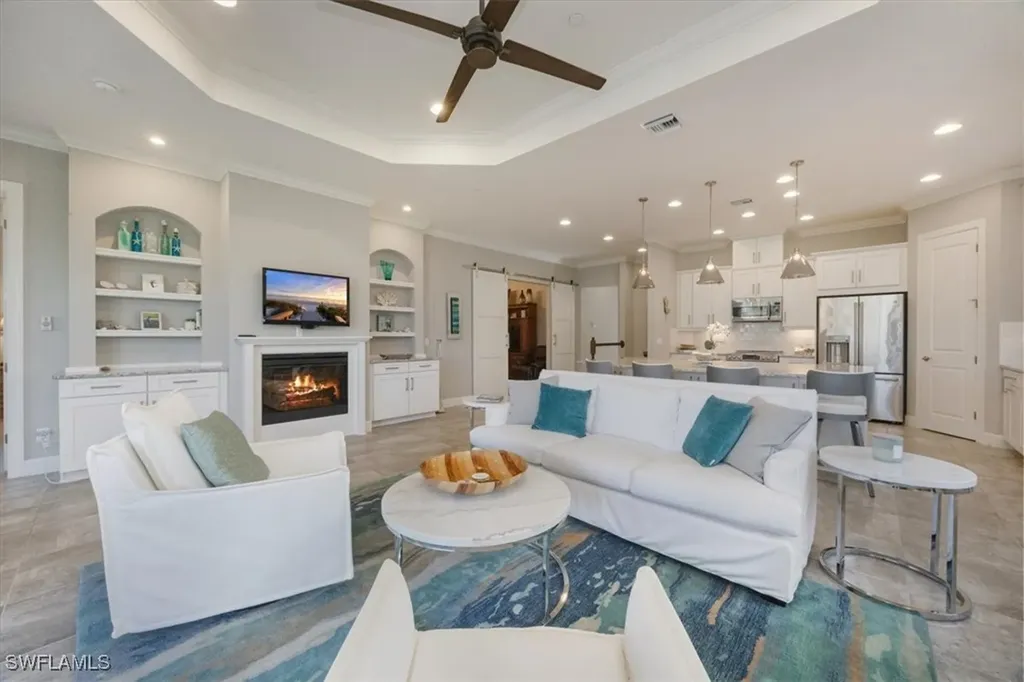 Naples FL, 8773 Bellano Court, Unit 201