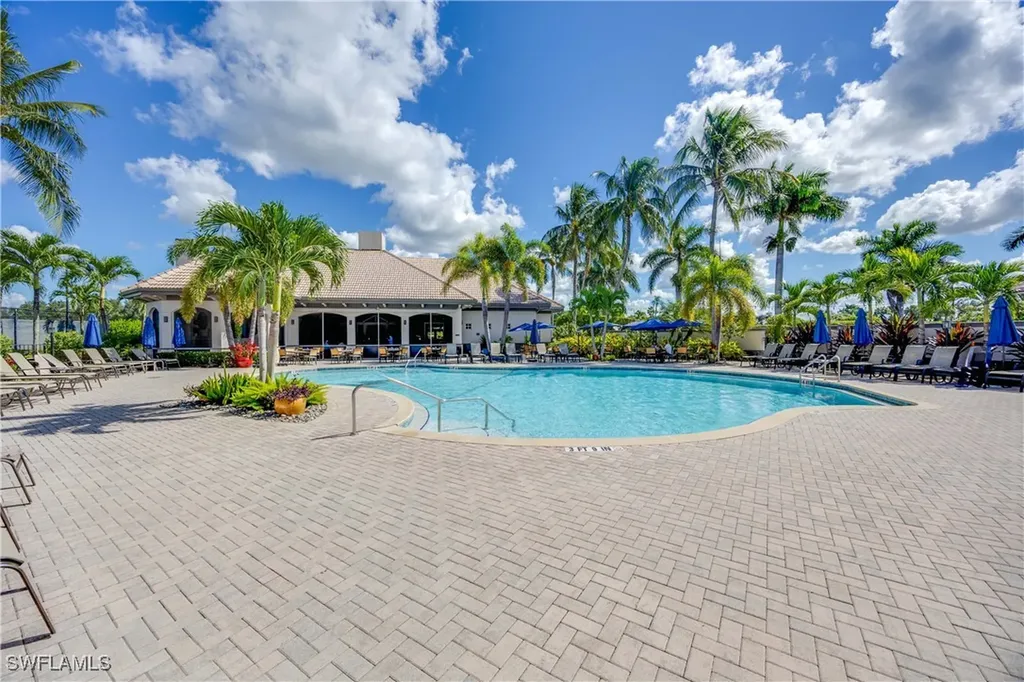 13030 Bridgeford Avenue Bonita Springs FL 34135