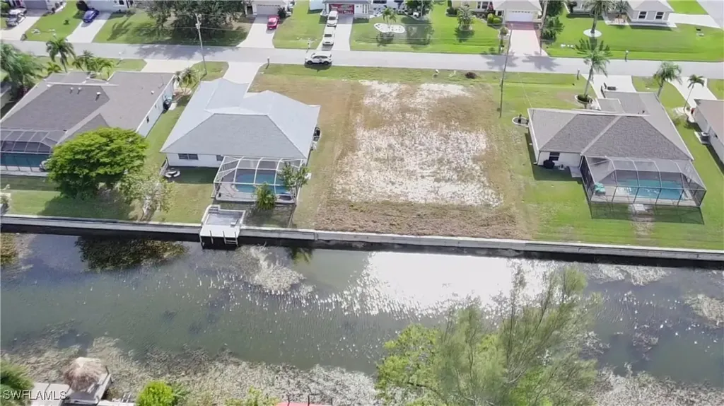 309 SE 23rd Terrace Cape Coral FL 33990