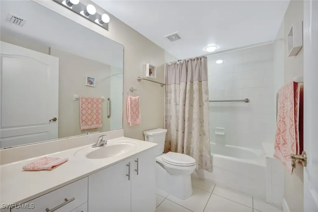 7842 Regal Heron Circle Naples FL 34104