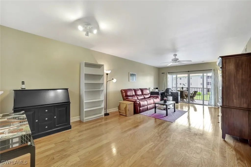 7842 Regal Heron Circle Naples FL 34104