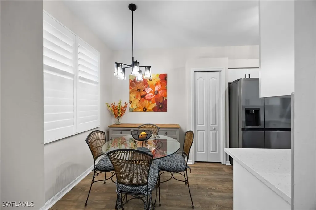 3760 Sawgrass Way Naples FL 34112