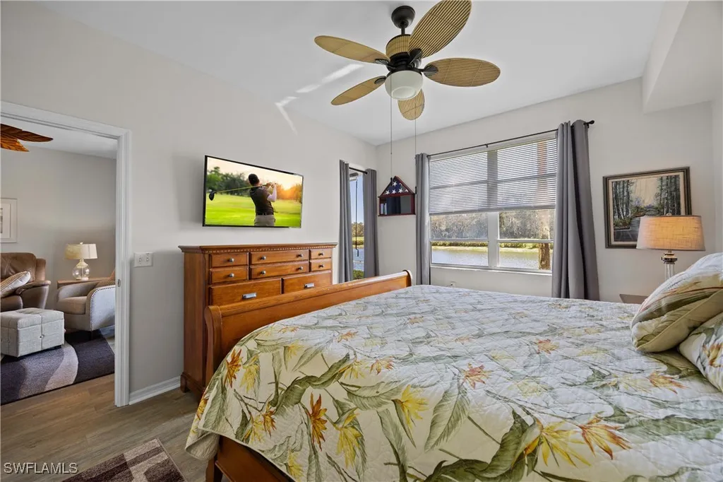 3760 Sawgrass Way Naples FL 34112