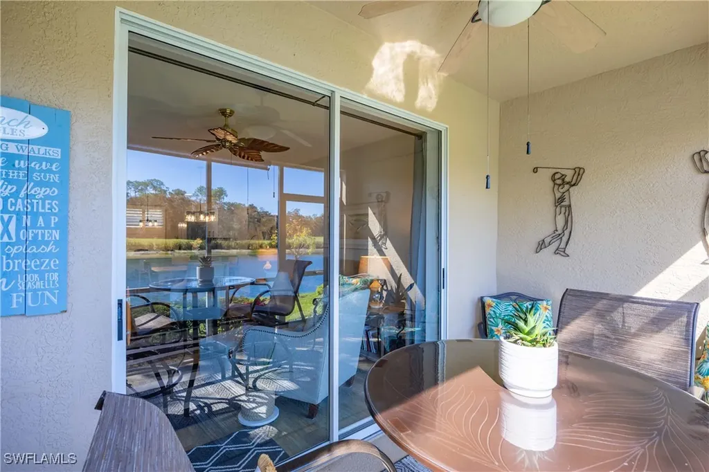 3760 Sawgrass Way Naples FL 34112