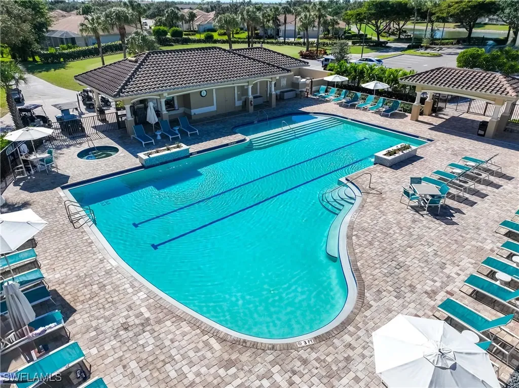 3760 Sawgrass Way Naples FL 34112