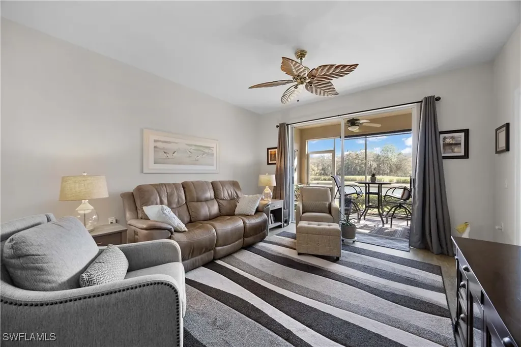 3760 Sawgrass Way Naples FL 34112