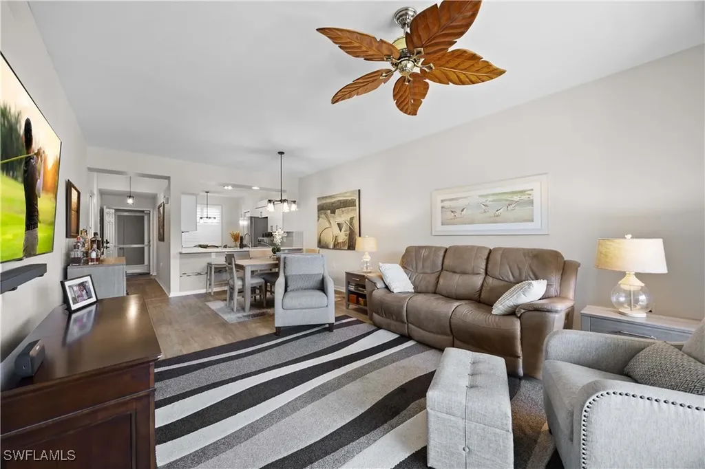 3760 Sawgrass Way Naples FL 34112