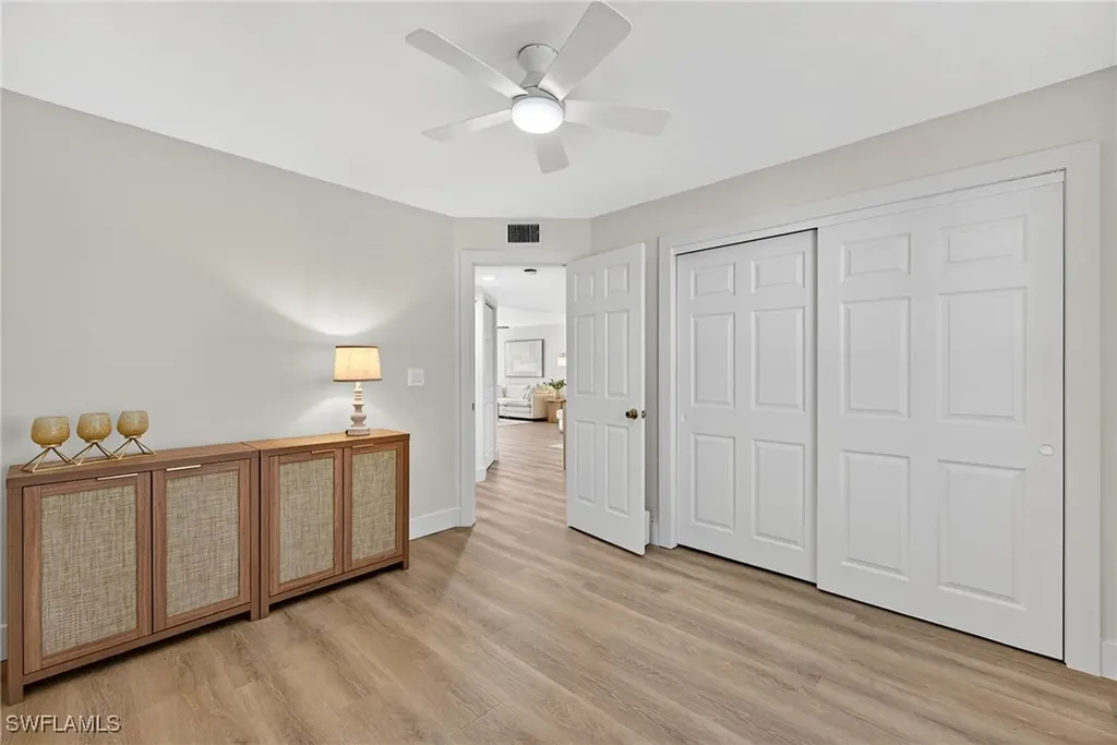 9832 Luna Circle Naples FL 34109