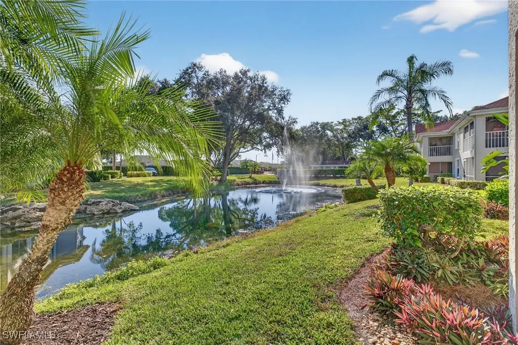9832 Luna Circle Naples FL 34109